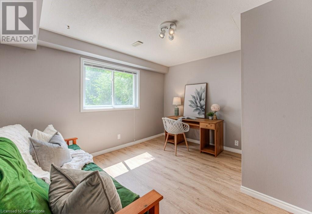192 Dartmoor Crescent, Waterloo, Ontario  N2K 3S8 - Photo 29 - 40743491