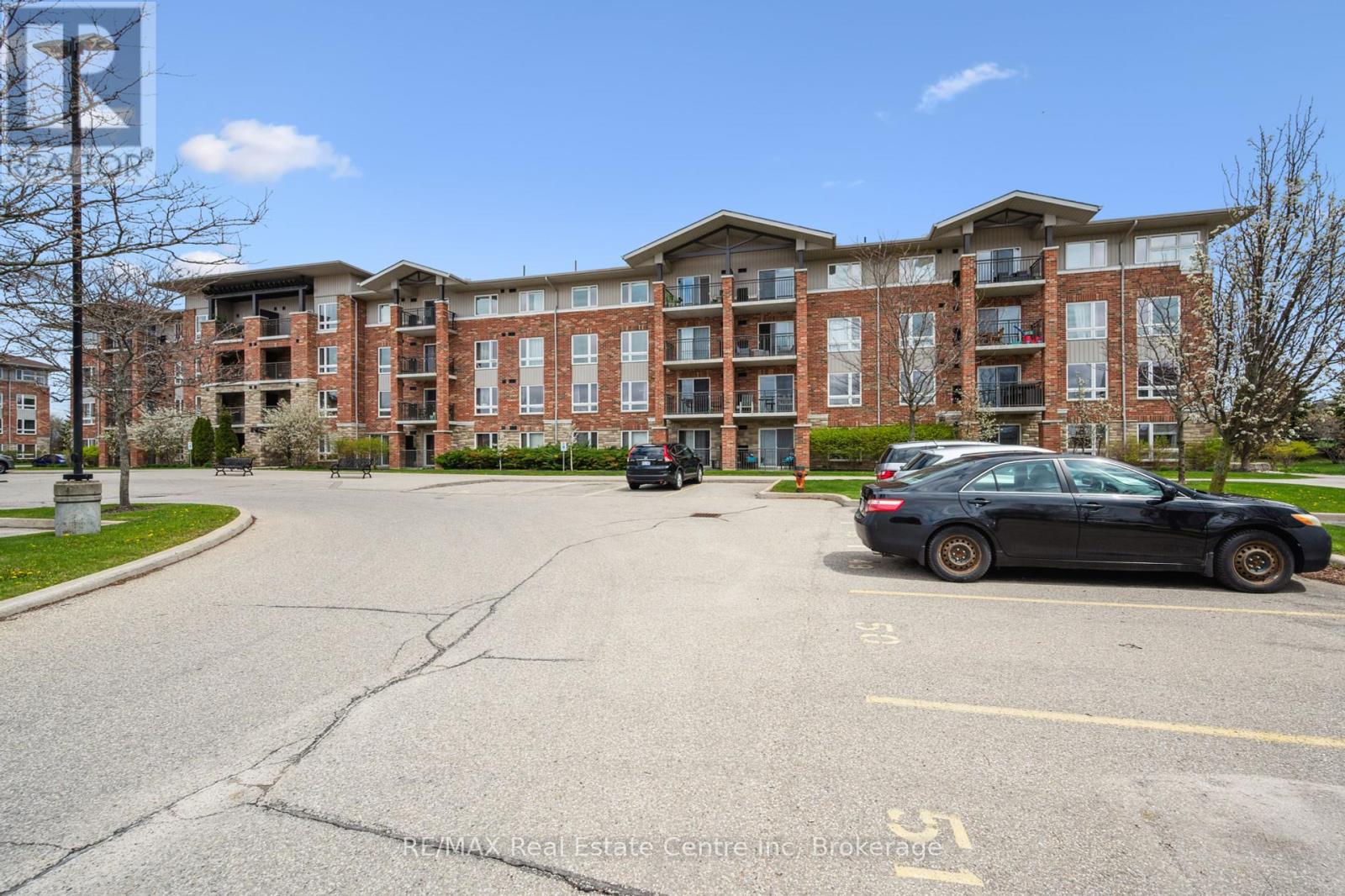 303 - 19 Waterford Drive, Guelph, Ontario  N1L 0G8 - Photo 3 - X12235198