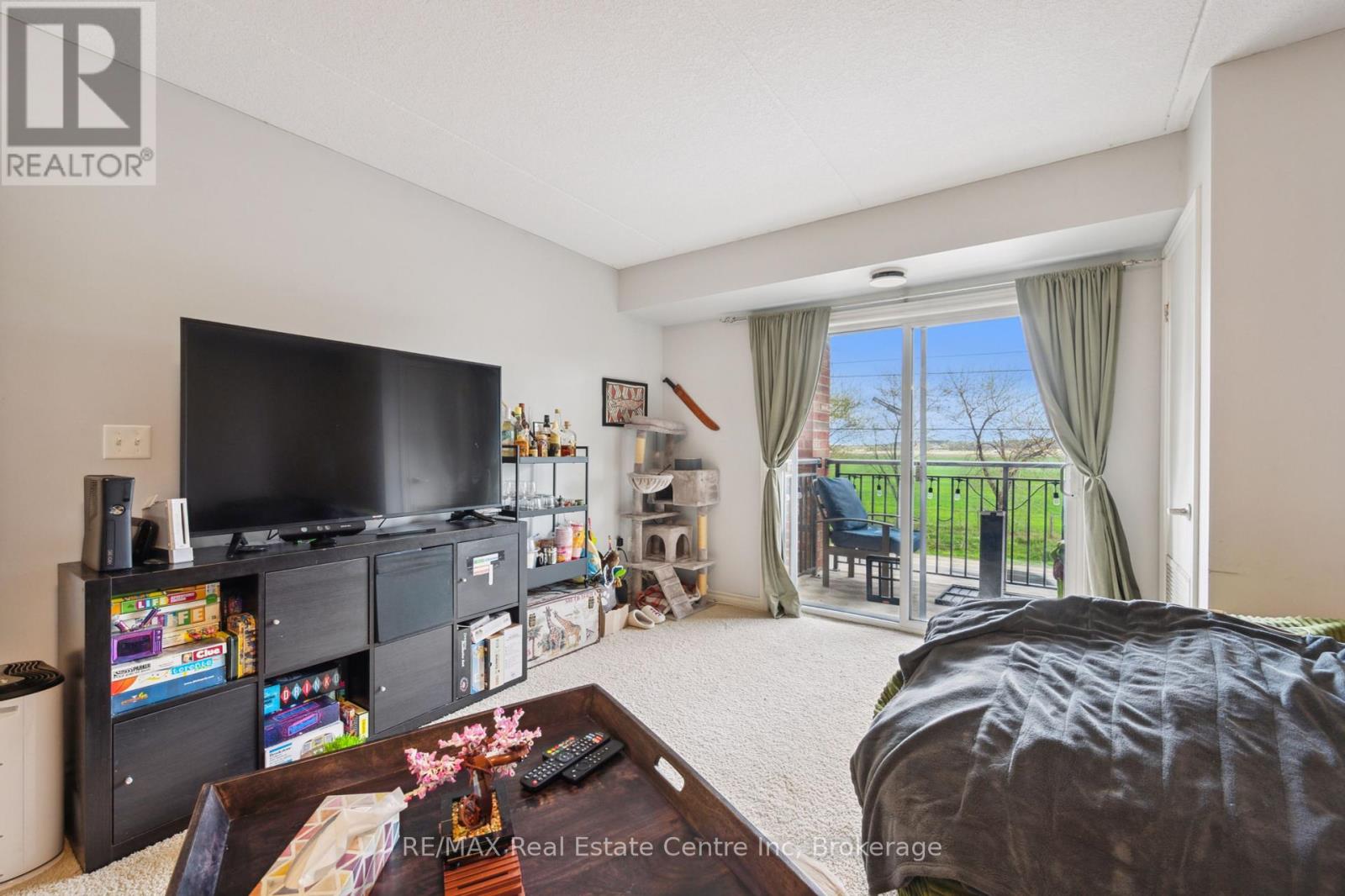 303 - 19 Waterford Drive, Guelph, Ontario  N1L 0G8 - Photo 7 - X12235198