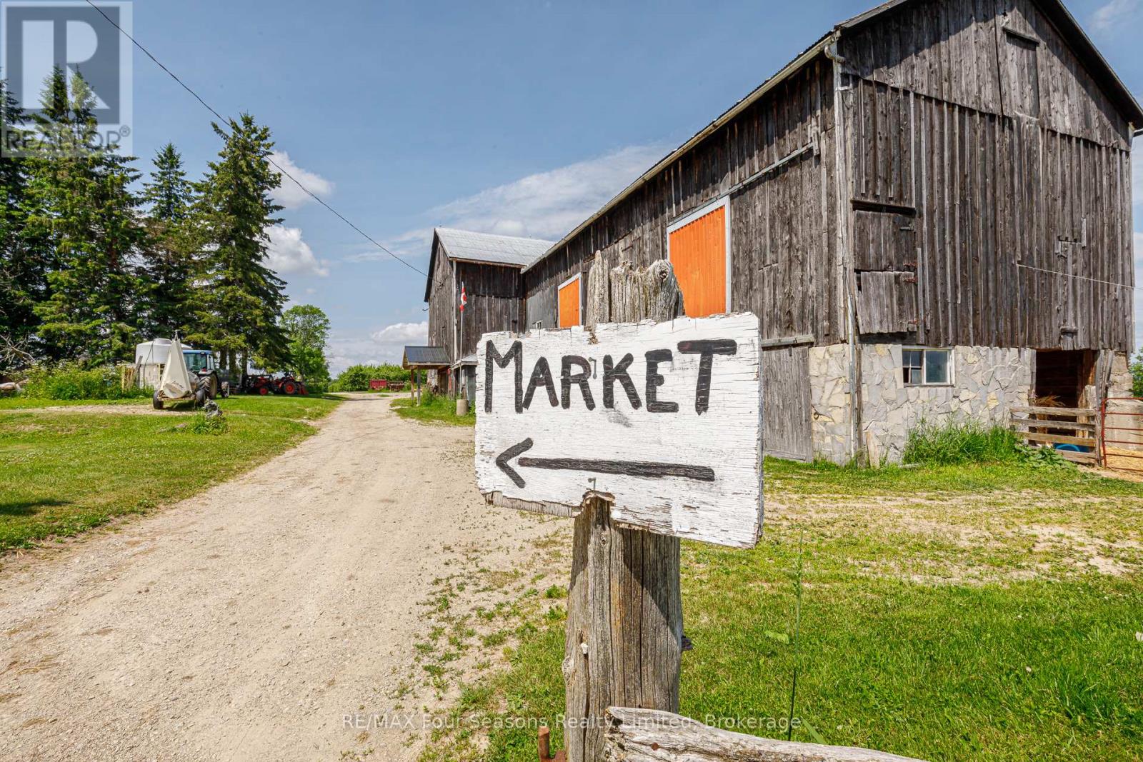 416476 10th Line S, Blue Mountains, Ontario  N0H 1J0 - Photo 43 - X12235249
