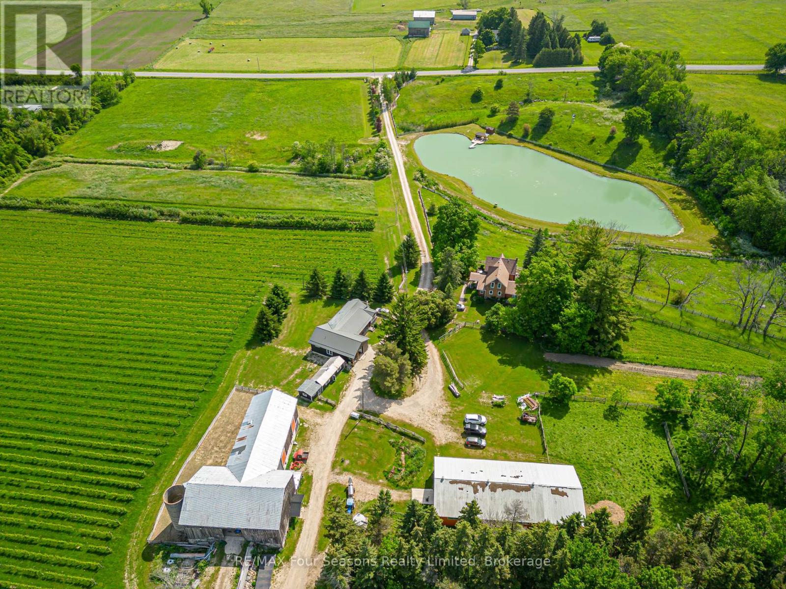 416476 10th Line S, Blue Mountains, Ontario  N0H 1J0 - Photo 45 - X12235249