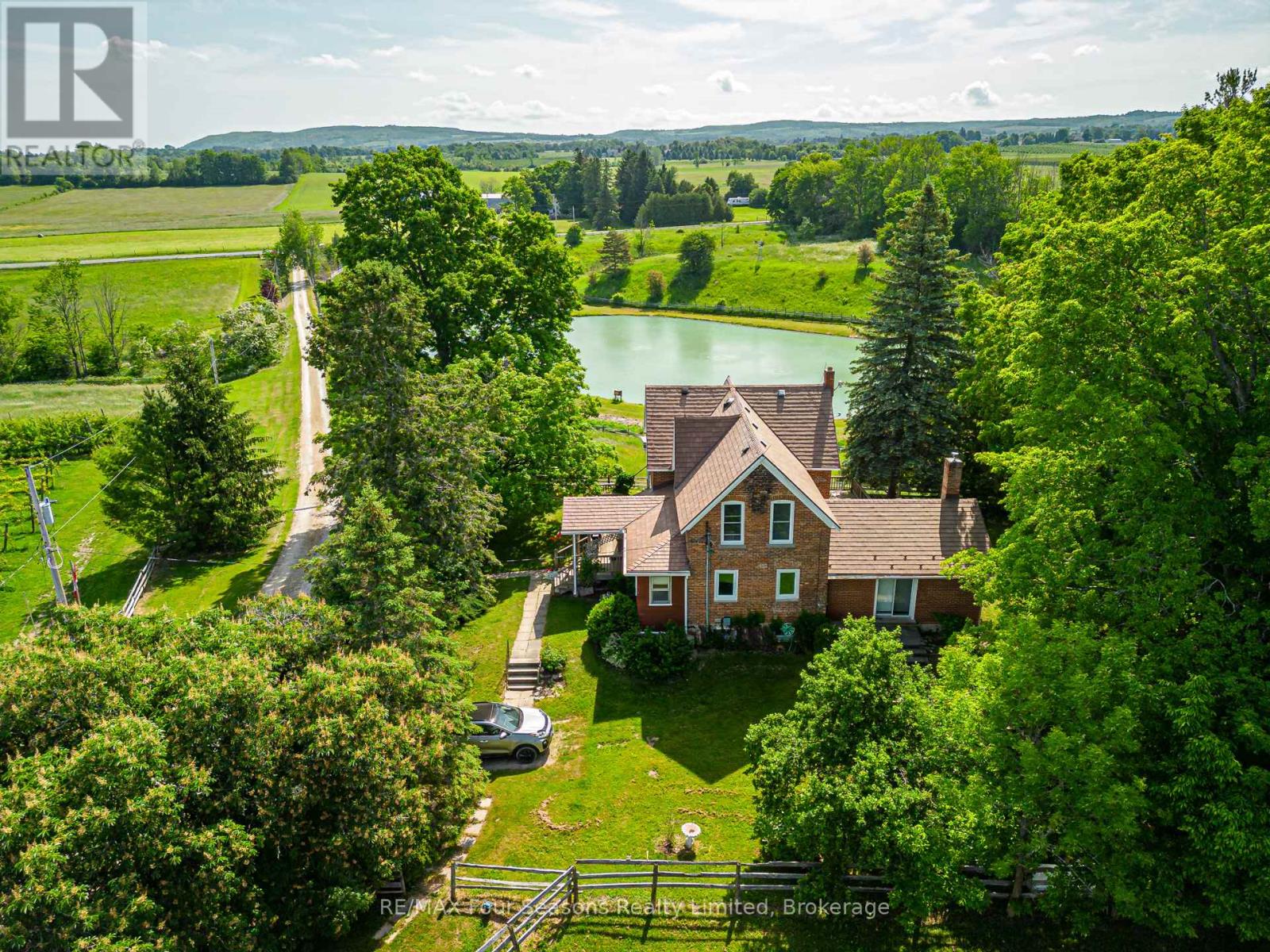 416476 10th Line S, Blue Mountains, Ontario  N0H 1J0 - Photo 7 - X12235249