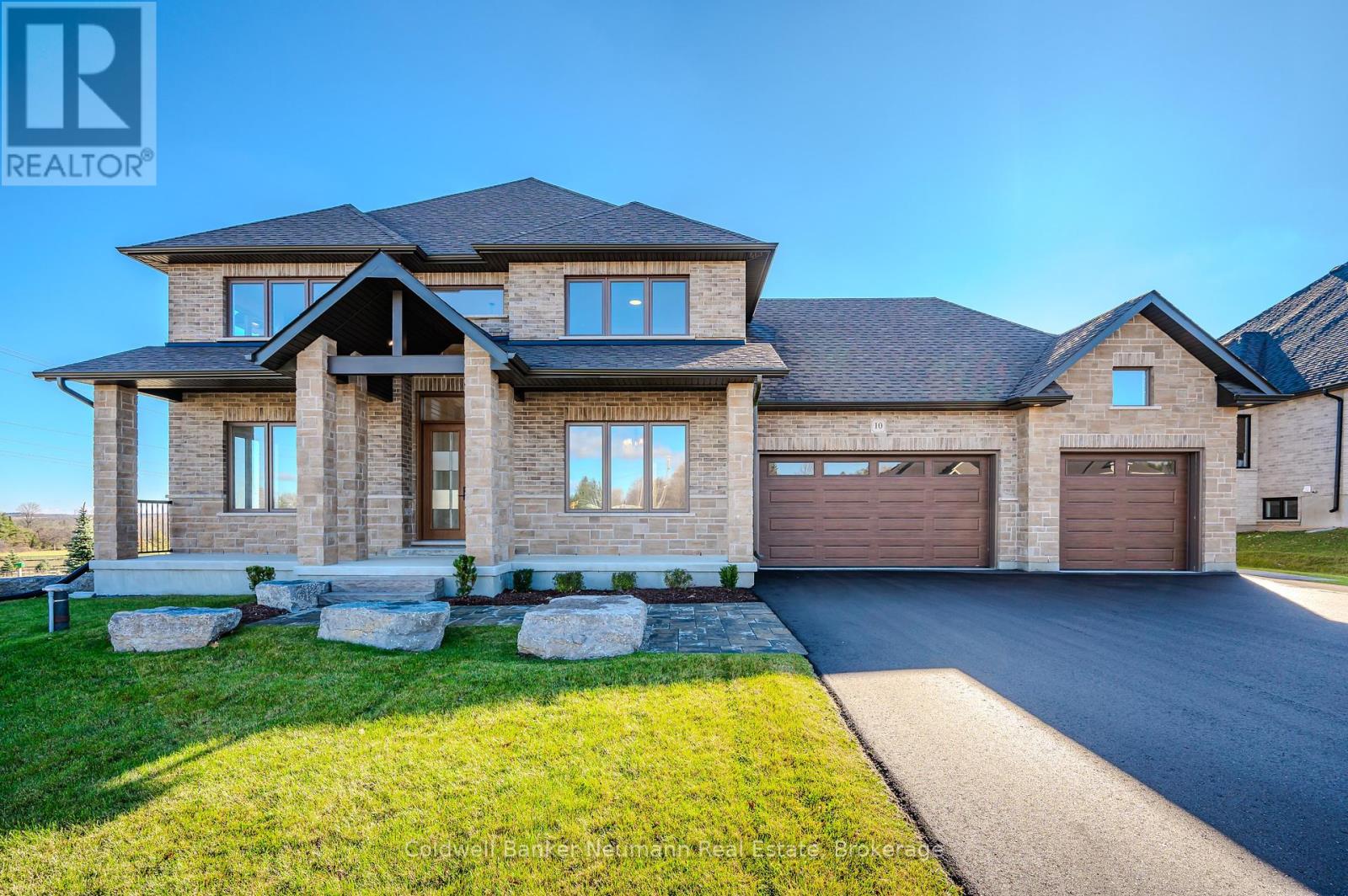 10 Broughton Street, Erin, Ontario  N1H 0B7 - Photo 1 - X12235259