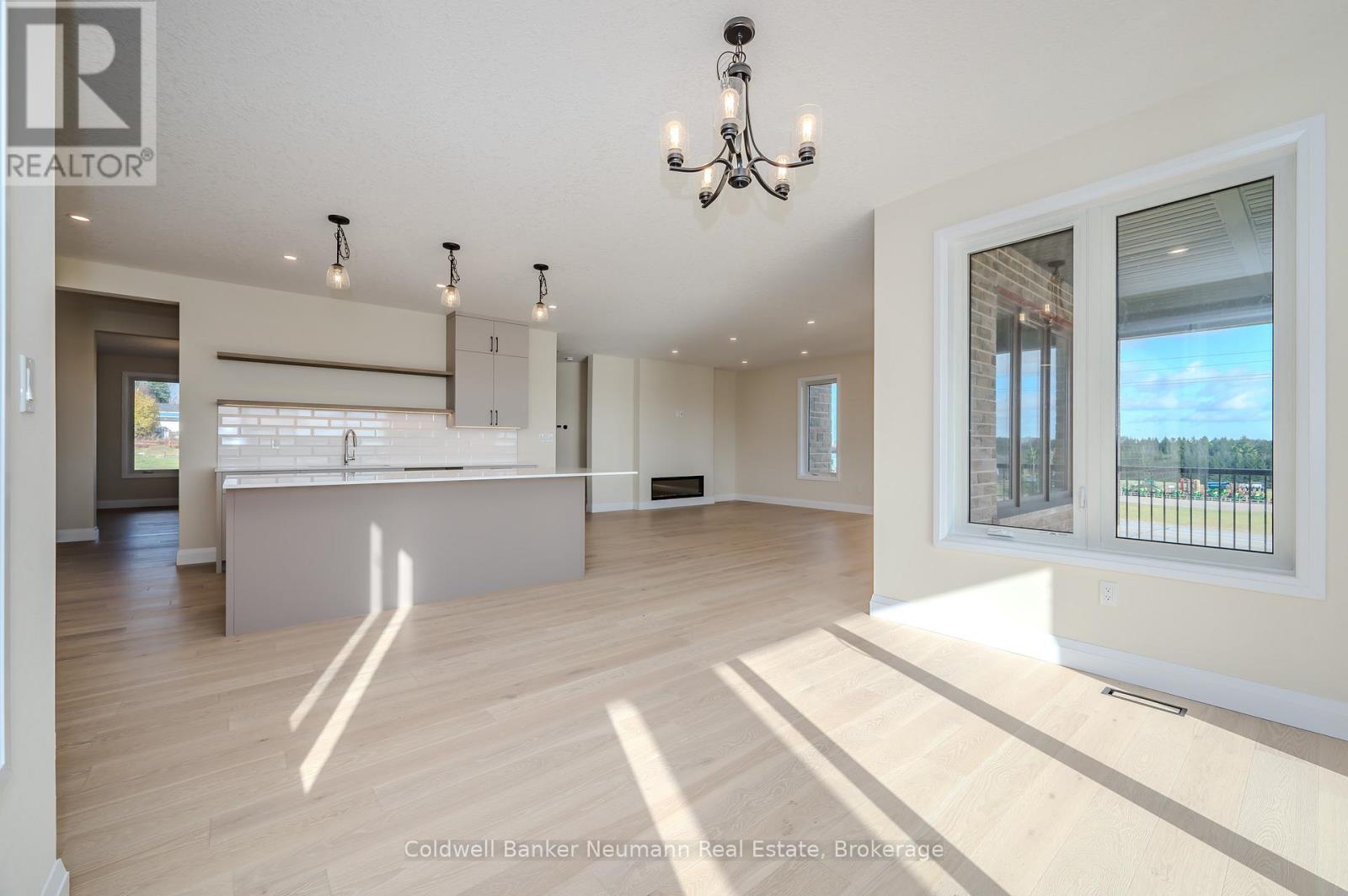 10 Broughton Street, Erin, Ontario  N1H 0B7 - Photo 16 - X12235259