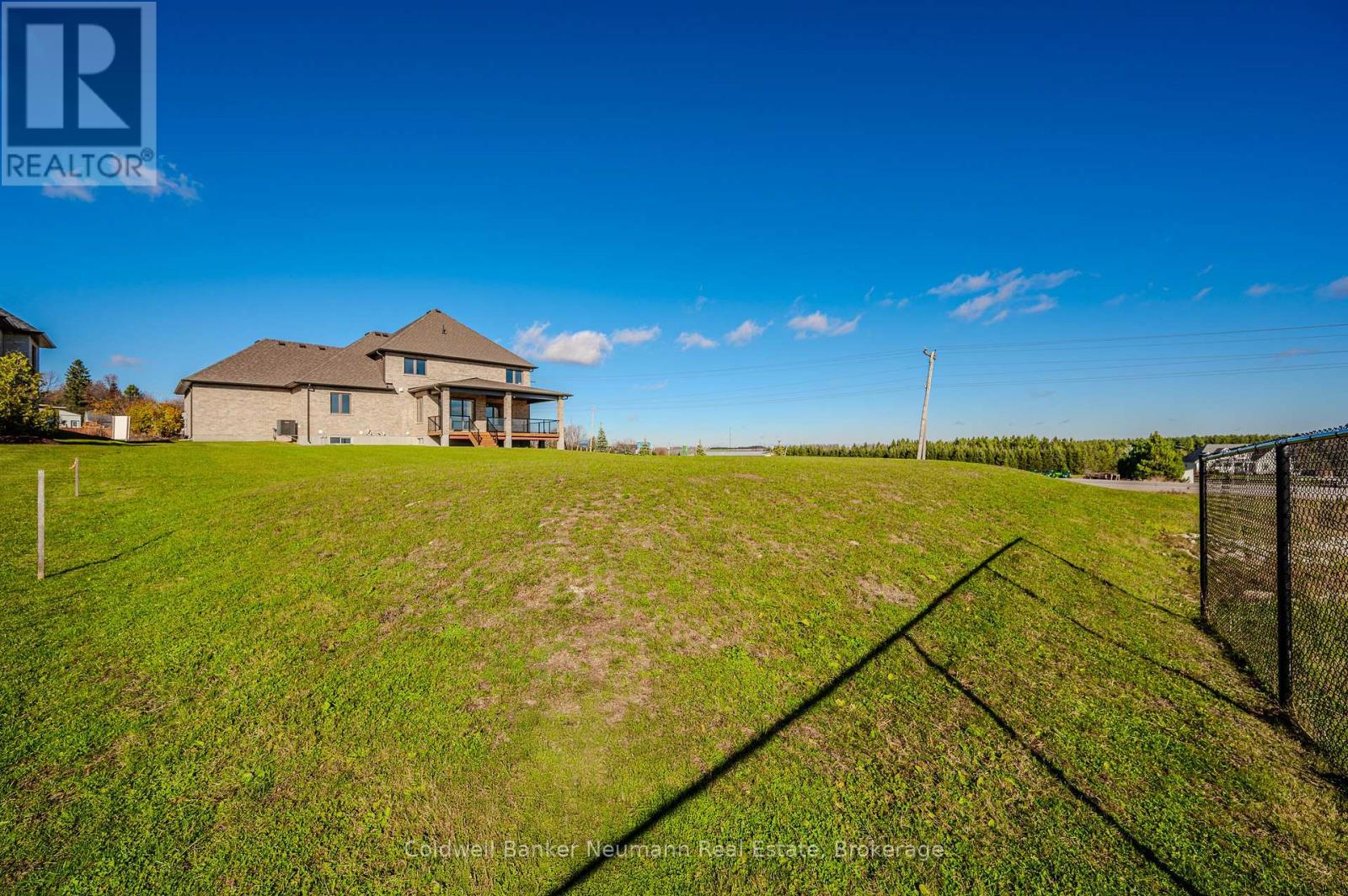 10 Broughton Street, Erin, Ontario  N1H 0B7 - Photo 39 - X12235259