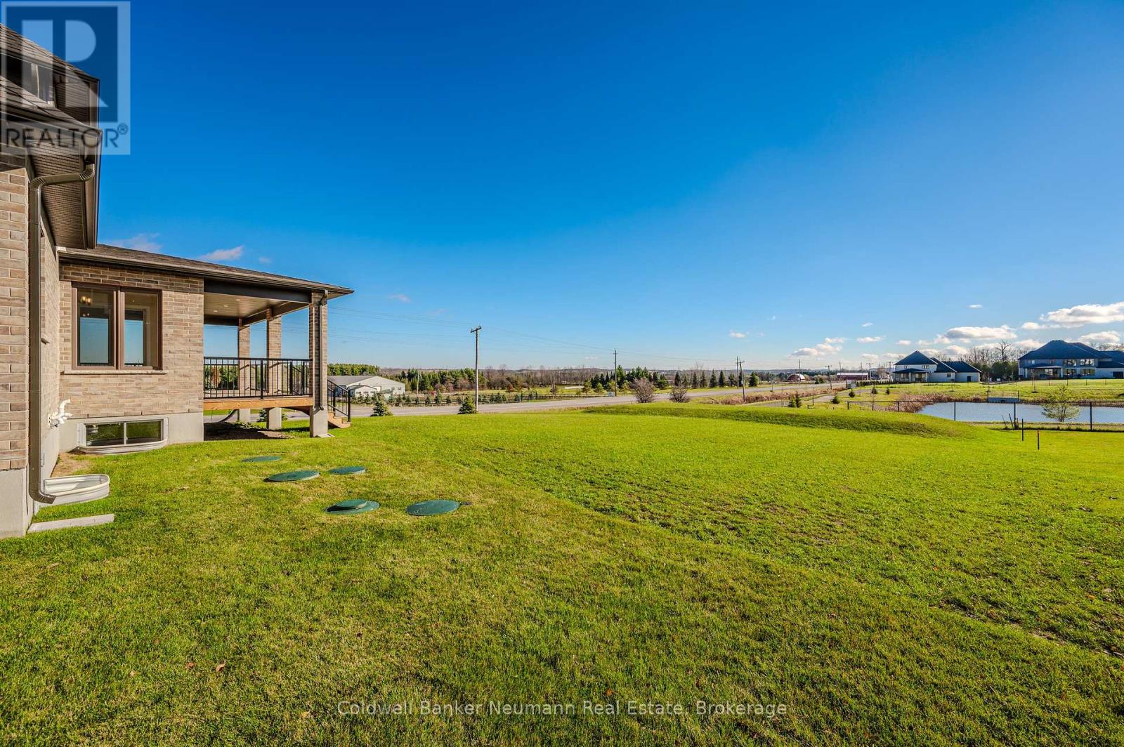 10 Broughton Street, Erin, Ontario  N1H 0B7 - Photo 40 - X12235259
