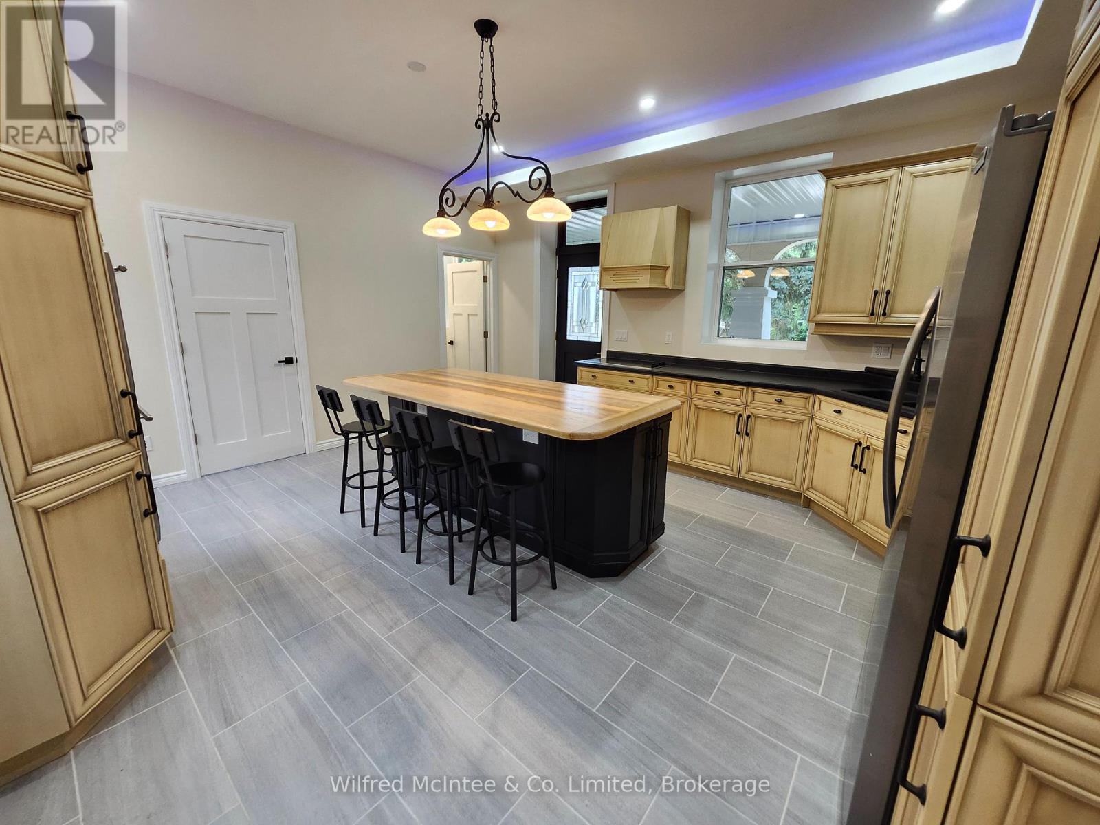 36 Brownlee Street S, South Bruce, Ontario  N0G 2S0 - Photo 12 - X12235409