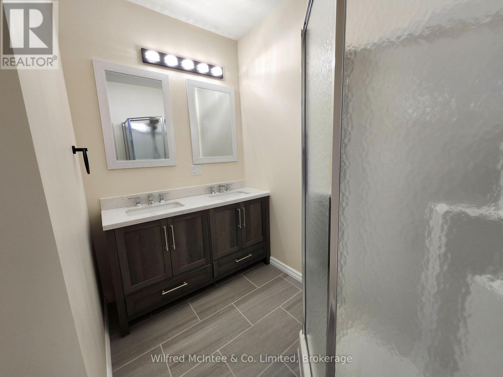 36 Brownlee Street S, South Bruce, Ontario  N0G 2S0 - Photo 25 - X12235409