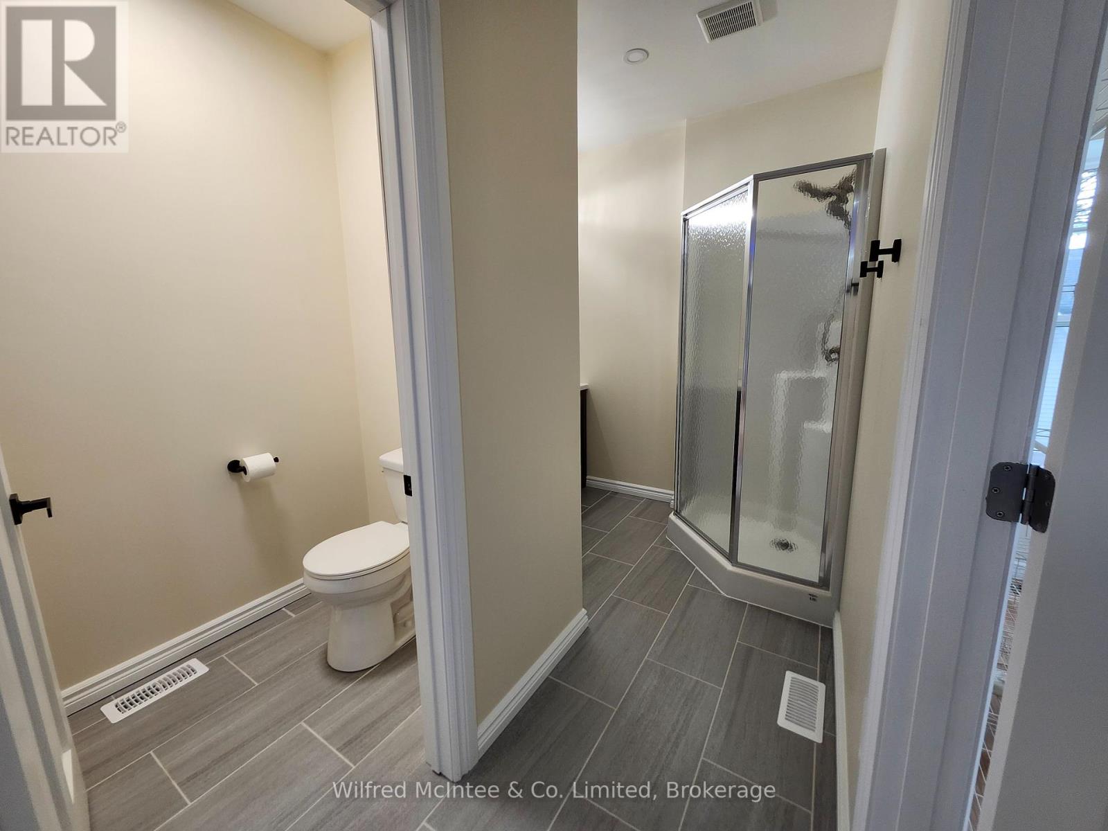 36 Brownlee Street S, South Bruce, Ontario  N0G 2S0 - Photo 27 - X12235409