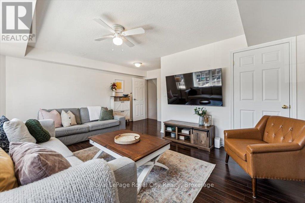 19b - 15 Carere Crescent, Guelph, Ontario  N1E 0K4 - Photo 6 - X12235590