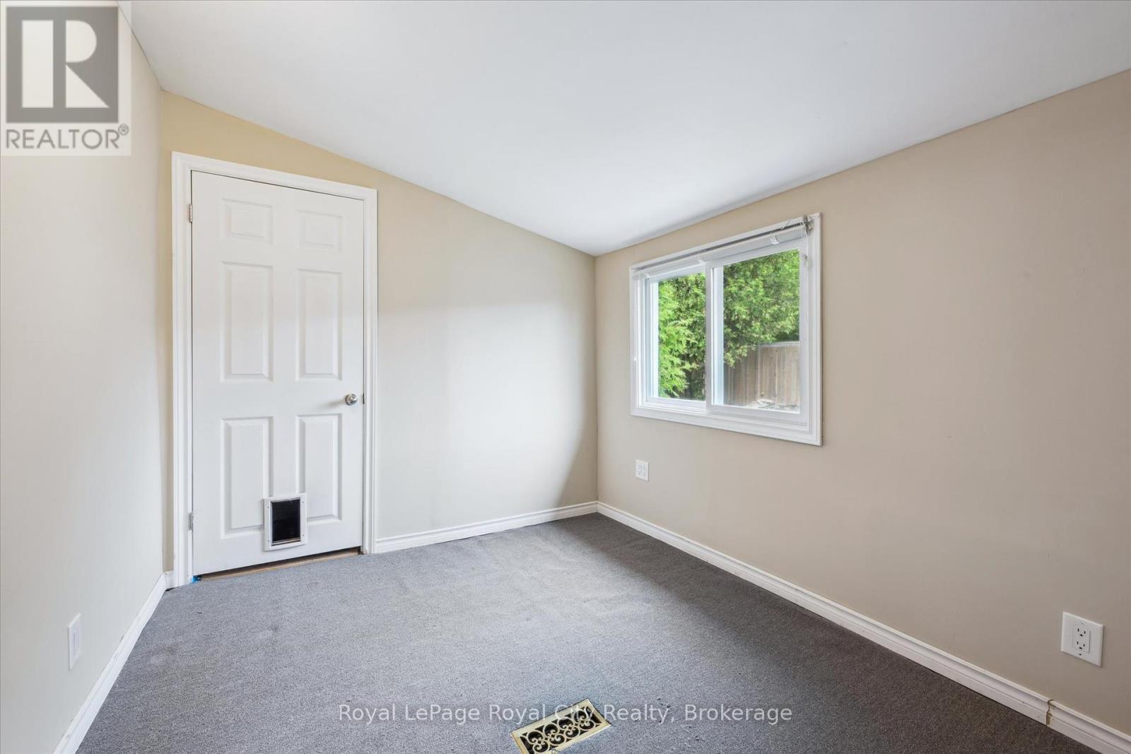 169 Edinburgh Road N, Guelph, Ontario  N1H 5R6 - Photo 21 - X12235637