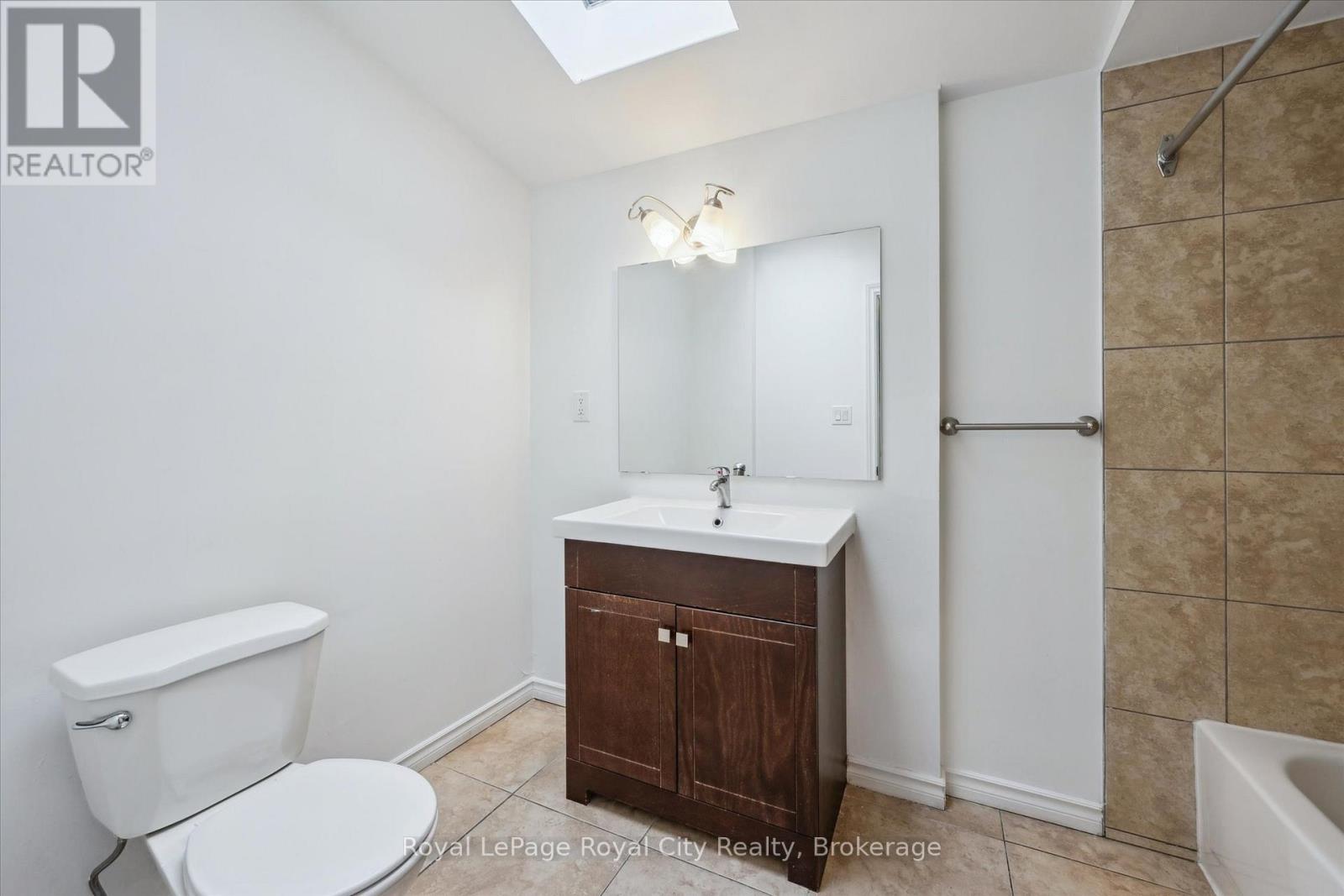 169 Edinburgh Road N, Guelph, Ontario  N1H 5R6 - Photo 22 - X12235637