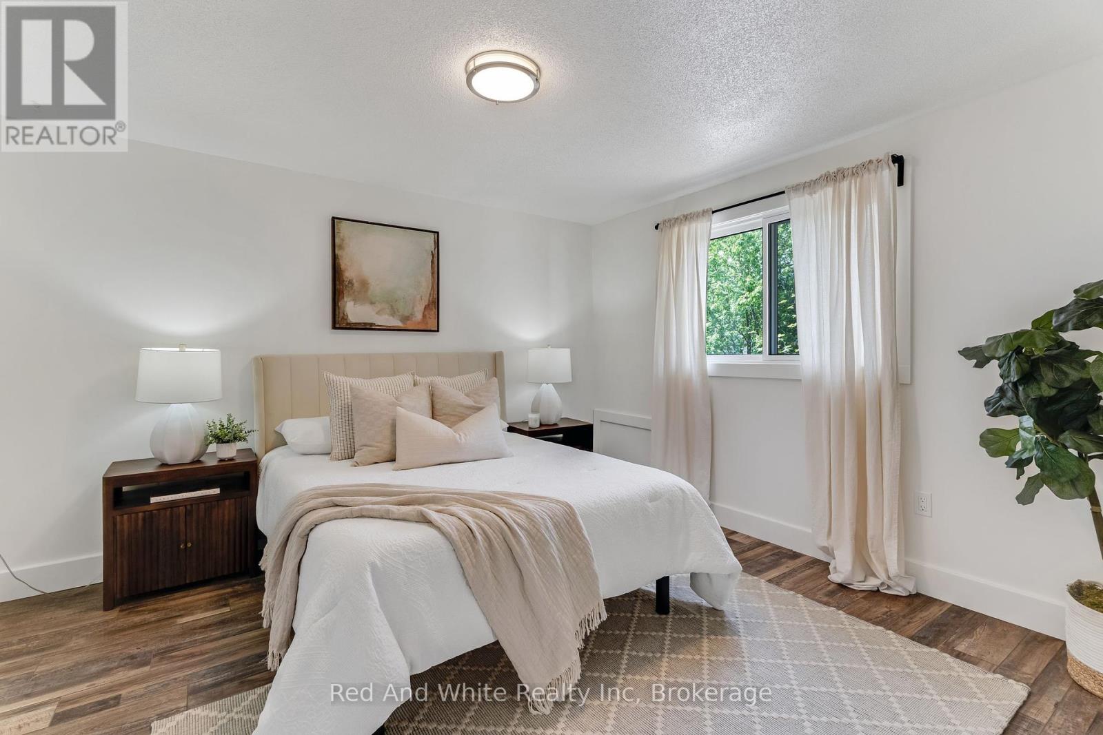 8 Grandridge Crescent W, Guelph, Ontario  N1H 8G1 - Photo 18 - X12235673