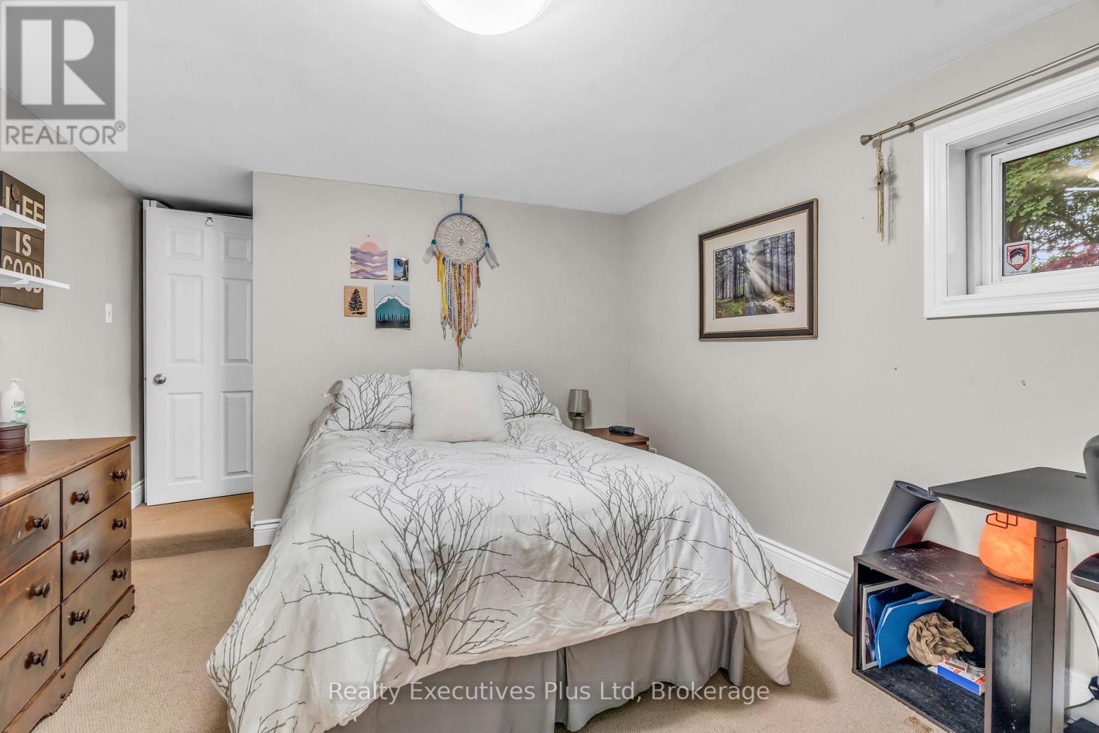 61 Mcilwraith Crescent, Guelph, Ontario  N1E 6J4 - Photo 27 - X12235797