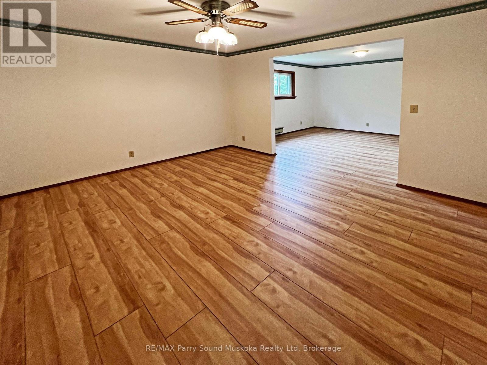 10 Pine Valley Drive, Carling, Ontario  P0G 1G0 - Photo 28 - X12235933