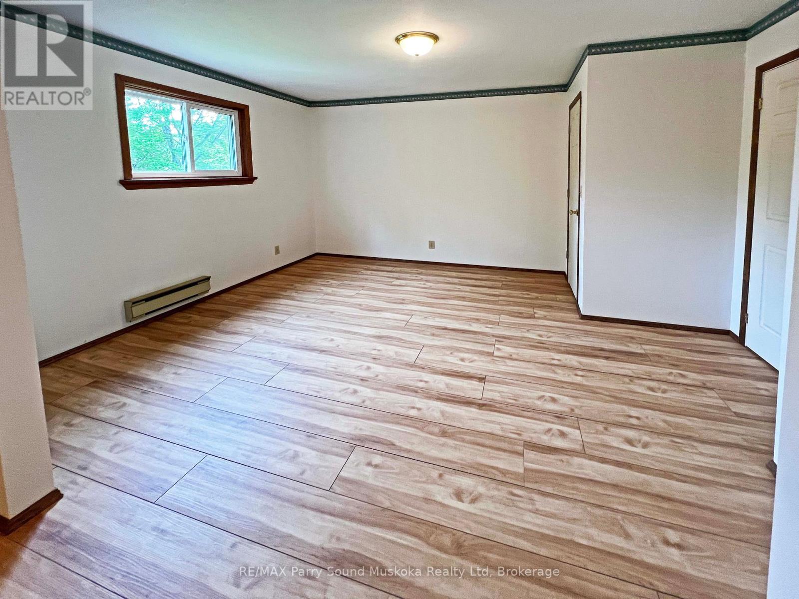 10 Pine Valley Drive, Carling, Ontario  P0G 1G0 - Photo 30 - X12235933