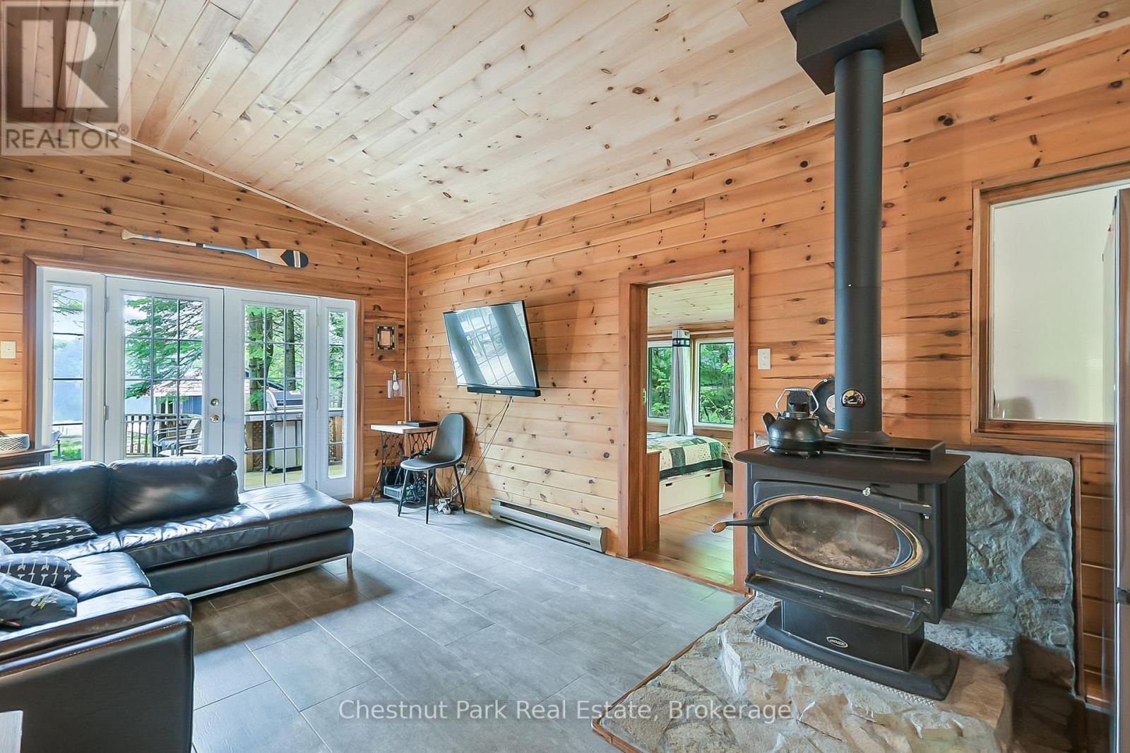 1002 Leech Lake Point Road, Bracebridge, Ontario  P1L 1X3 - Photo 20 - X12235959