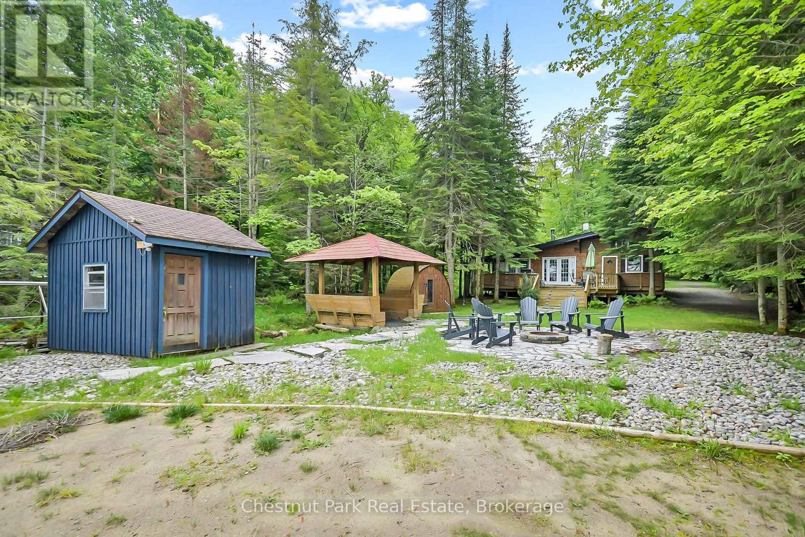 1002 Leech Lake Point Road, Bracebridge, Ontario  P1L 1X3 - Photo 36 - X12235959
