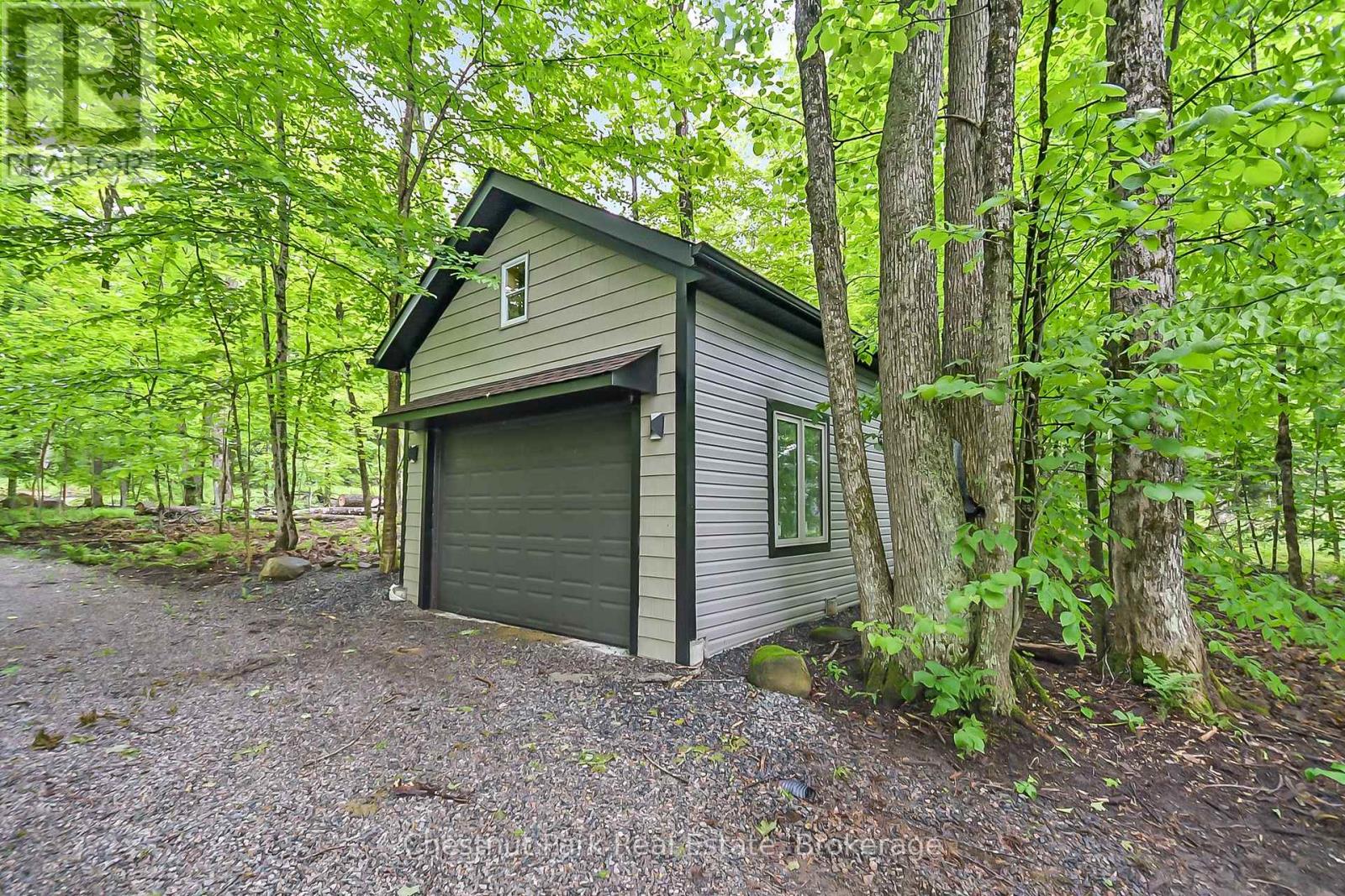 1002 Leech Lake Point Road, Bracebridge, Ontario  P1L 1X3 - Photo 38 - X12235959