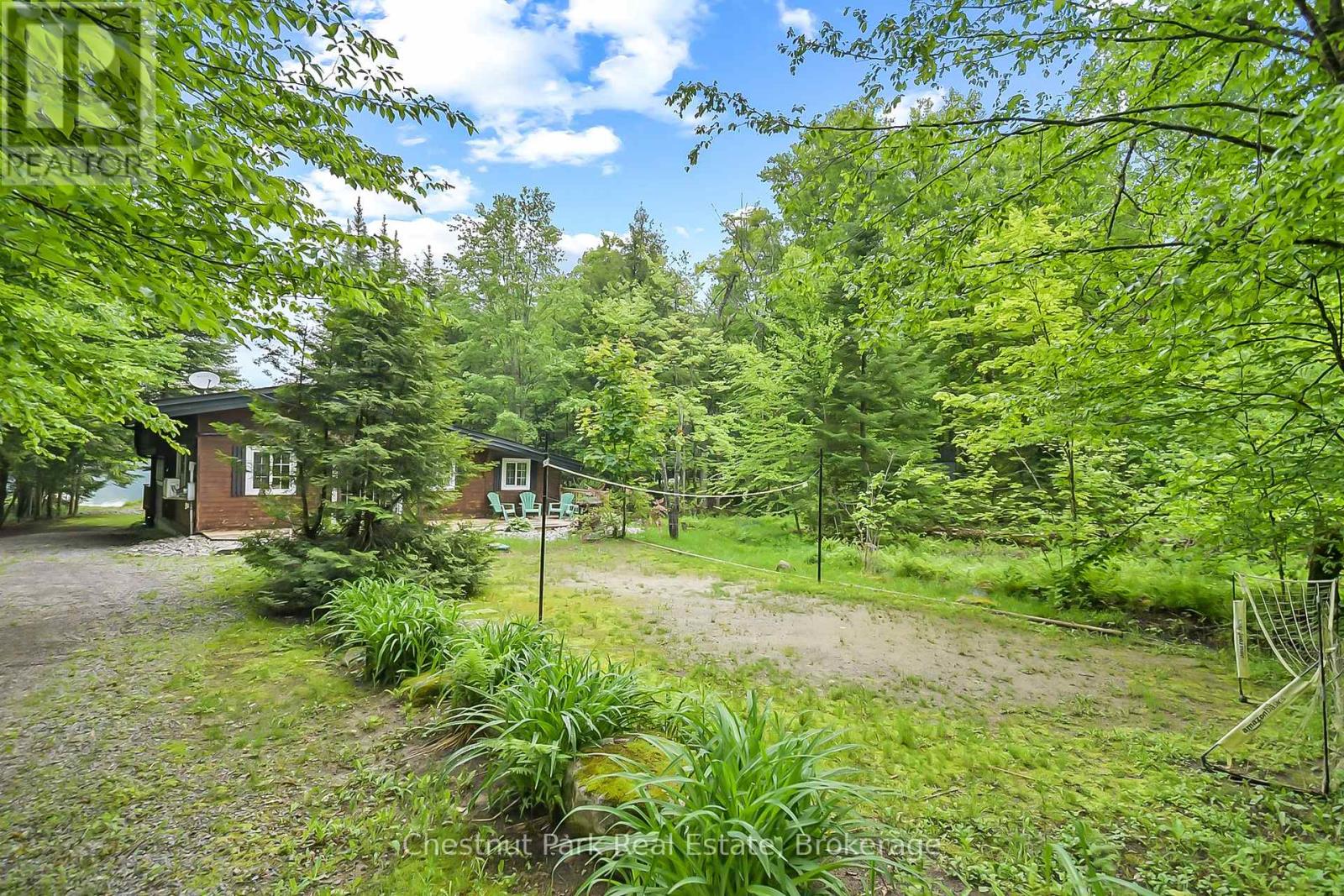 1002 Leech Lake Point Road, Bracebridge, Ontario  P1L 1X3 - Photo 7 - X12235959