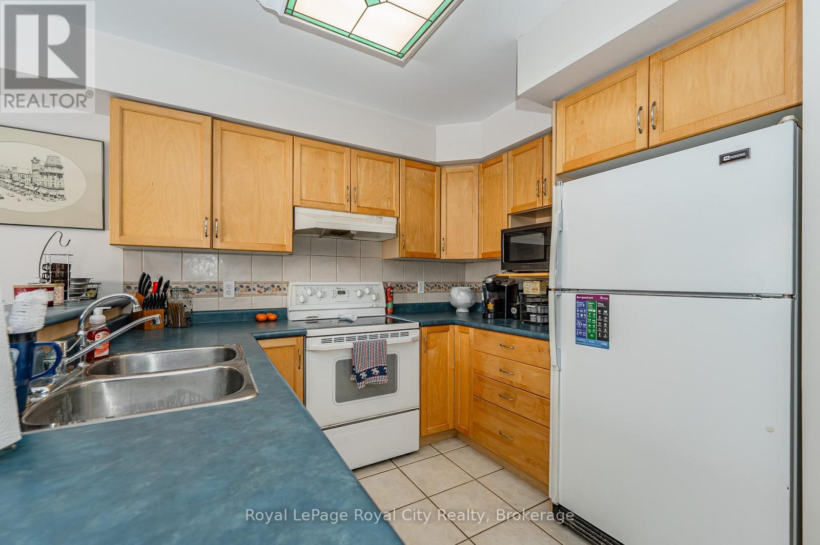 15 Camm Crescent, Guelph, Ontario  N1L 1J9 - Photo 23 - X12236061