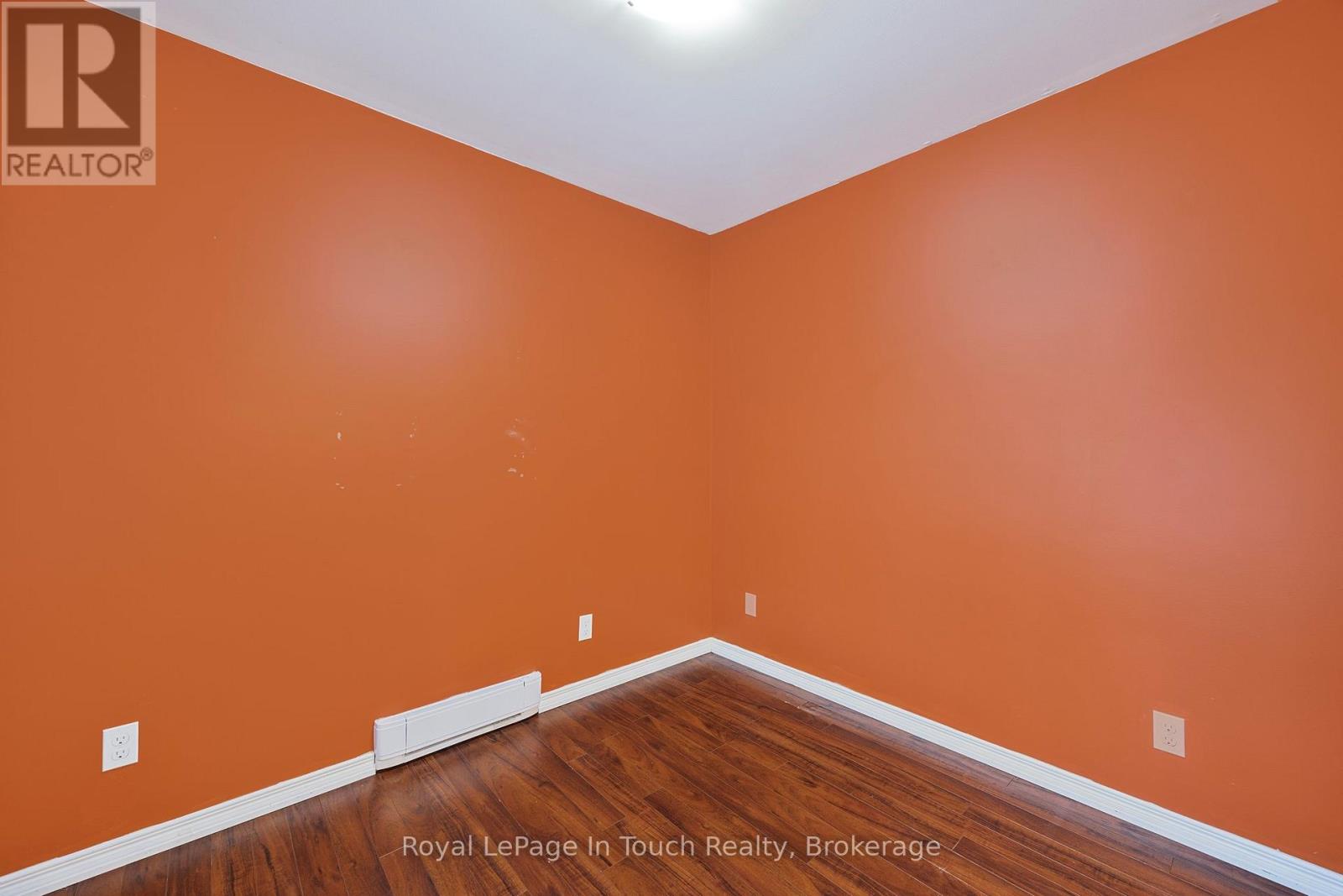 6 Maple Lane, Midland, Ontario  L4R 0B9 - Photo 21 - S12236085