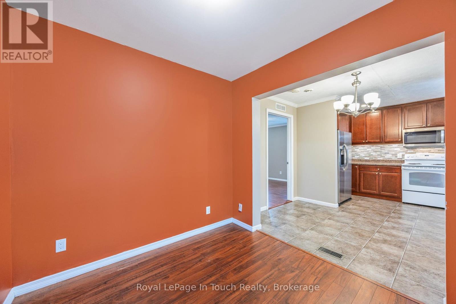 6 Maple Lane, Midland, Ontario  L4R 0B9 - Photo 25 - S12236085