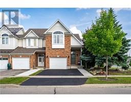 2 COLTON Circle, Kitchener, Ontario