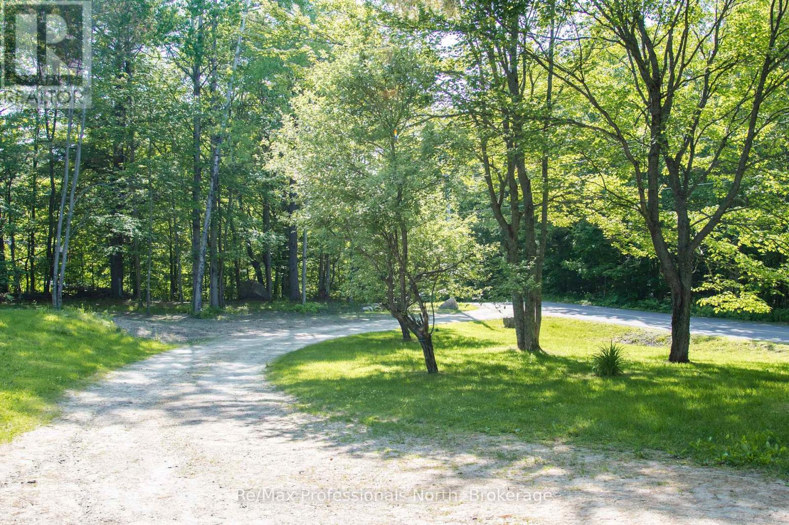 1397 Old Parry Sound Road, Muskoka Lakes, Ontario  P0B 1M0 - Photo 3 - X12236436