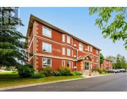 202C - 661 CEDAR LANE, Bracebridge, Ontario