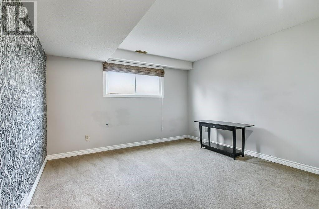 69 Lanark Crescent, Kitchener, Ontario  N2N 2R7 - Photo 31 - 40743501