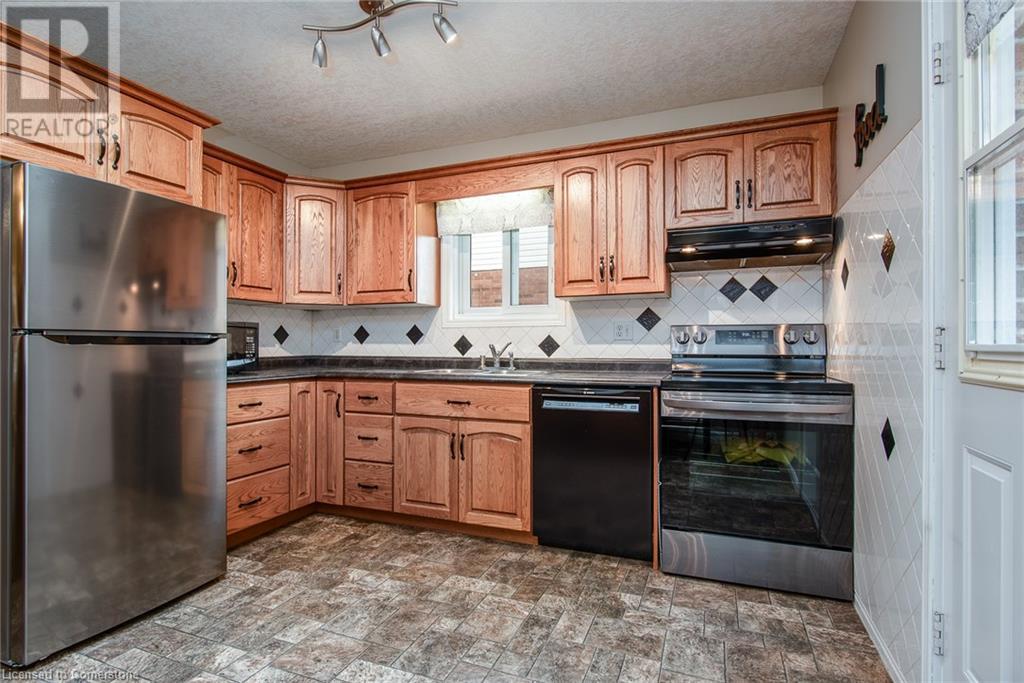 46 Ritz Crescent, New Hamburg, Ontario  N3A 2E3 - Photo 11 - 40741684