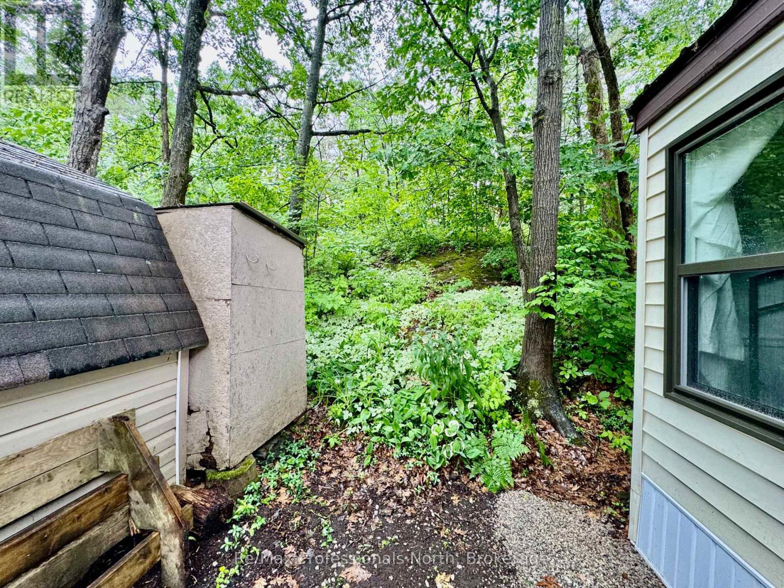 45 - 1007 Racoon Road, Gravenhurst, Ontario  P1P 1R1 - Photo 18 - X12236500