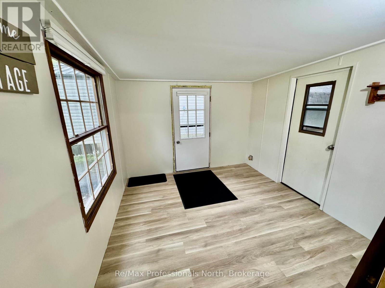 45 - 1007 Racoon Road, Gravenhurst, Ontario  P1P 1R1 - Photo 2 - X12236500