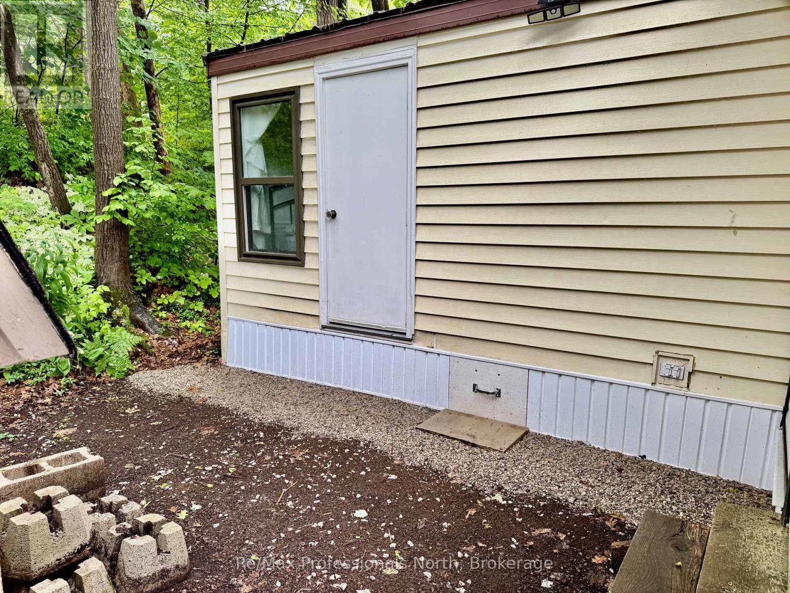45 - 1007 Racoon Road, Gravenhurst, Ontario  P1P 1R1 - Photo 25 - X12236500
