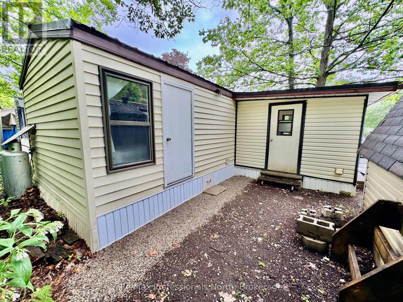 45 - 1007 Racoon Road, Gravenhurst, Ontario  P1P 1R1 - Photo 27 - X12236500