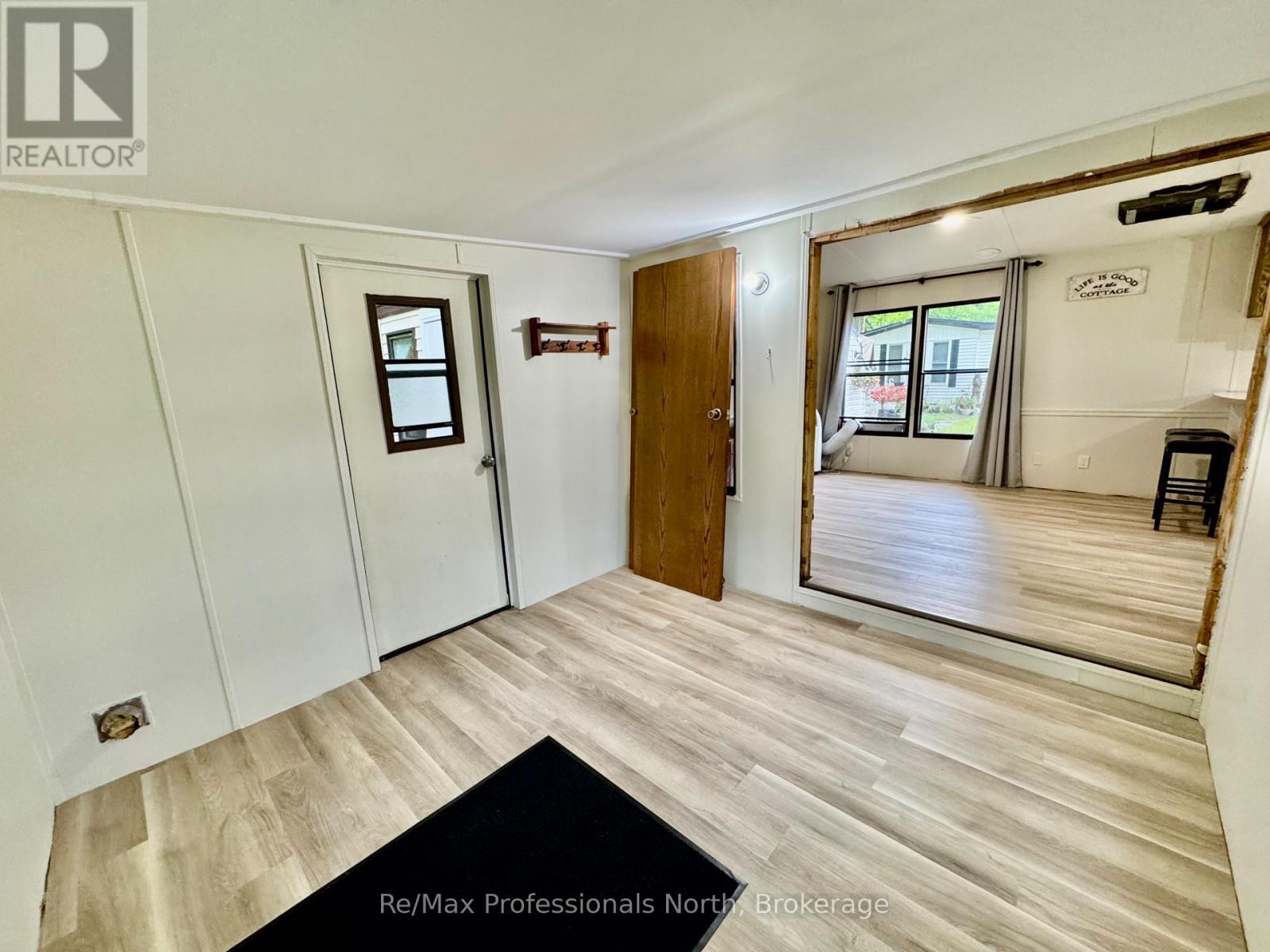 45 - 1007 Racoon Road, Gravenhurst, Ontario  P1P 1R1 - Photo 3 - X12236500