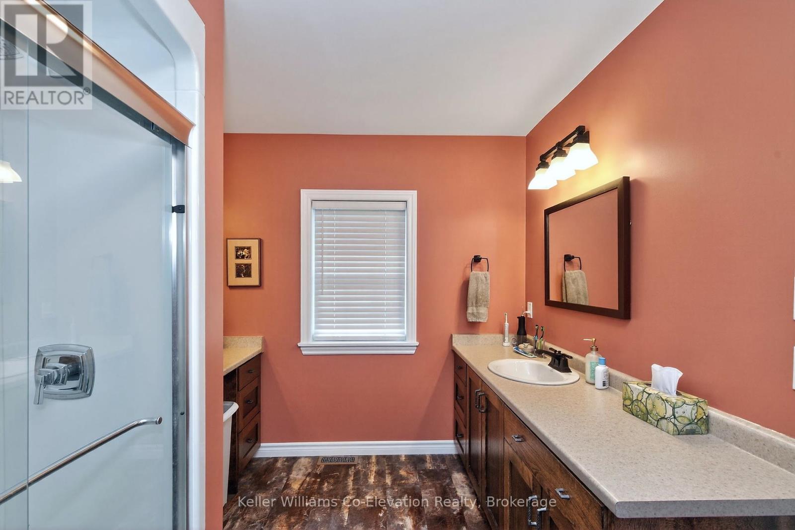 2185 Old Fort Road, Tay, Ontario  L4R 4K3 - Photo 10 - S12236592