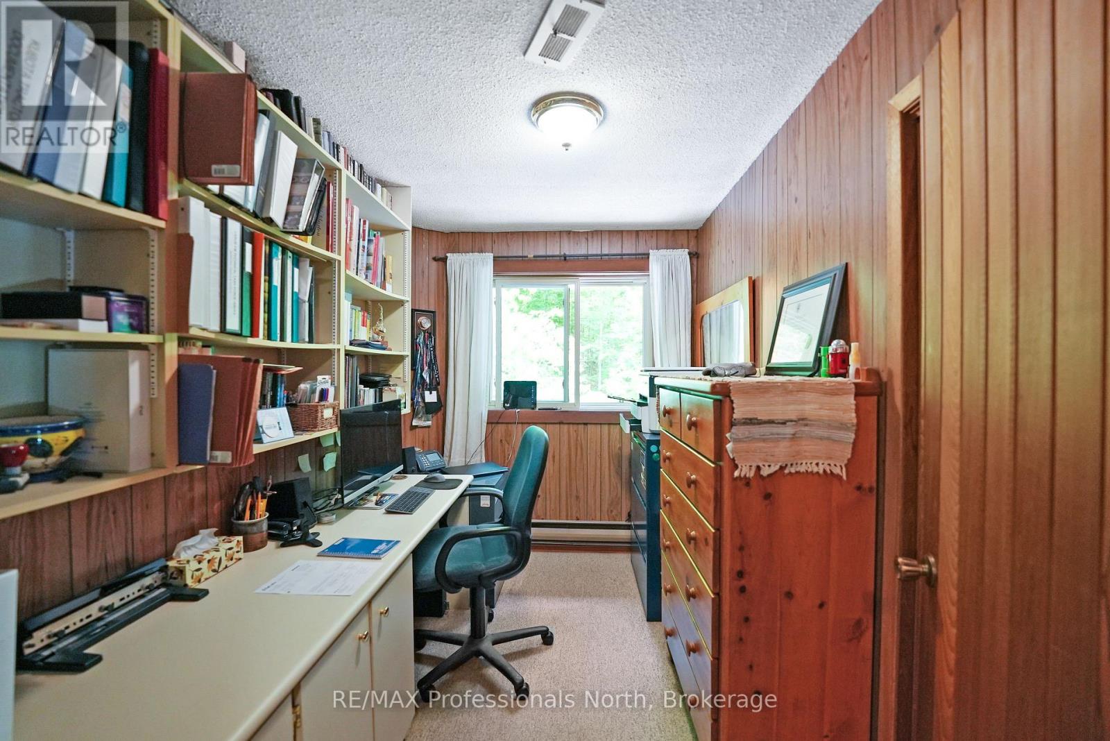 1511 Wenona Lake Road, Dysart Et Al, Ontario  K0M 1S0 - Photo 28 - X12236642