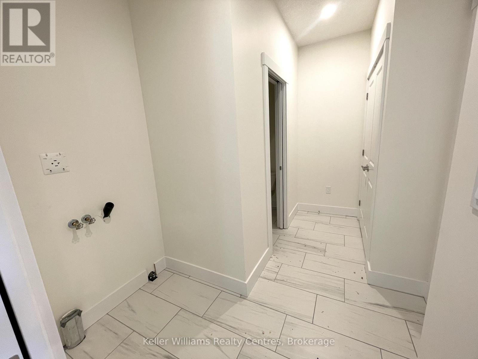 614 25th Avenue, Hanover, Ontario  N4N 3B8 - Photo 12 - X12236658