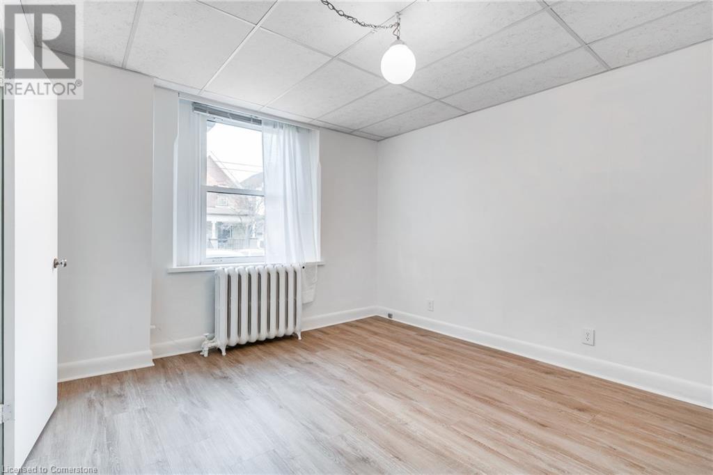 45 East Bend Avenue N, Hamilton, Ontario  L8L 7E1 - Photo 6 - 40743187