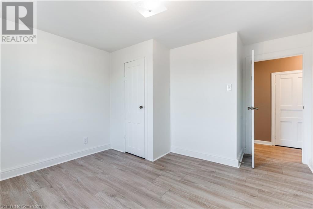 45 East Bend Avenue N, Hamilton, Ontario  L8L 7E1 - Photo 25 - 40742676