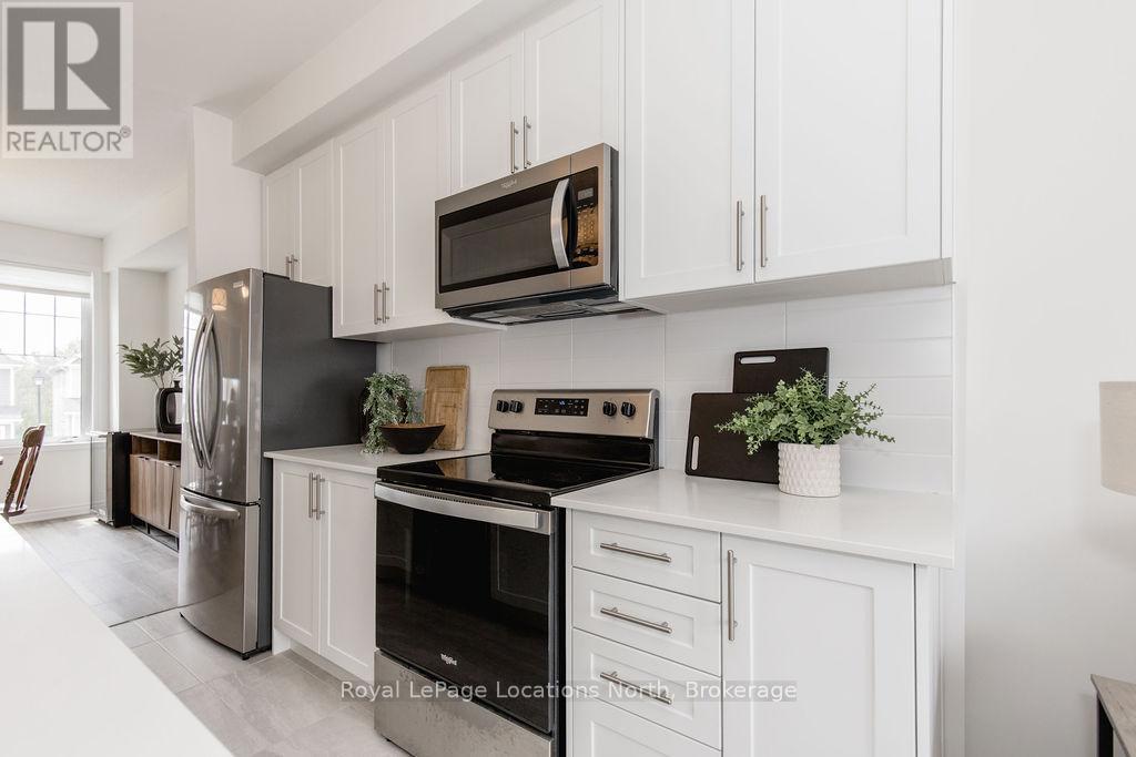 14 Abby Drive, Wasaga Beach, Ontario  L9Z 0K1 - Photo 22 - S12236781