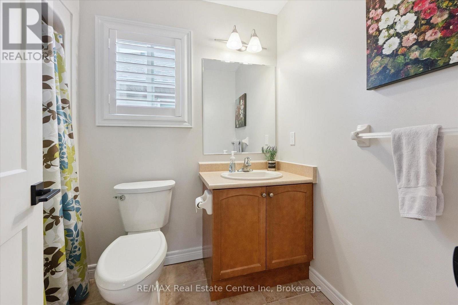 232 Farley Drive, Guelph, Ontario  N1L 1N2 - Photo 20 - X12236737