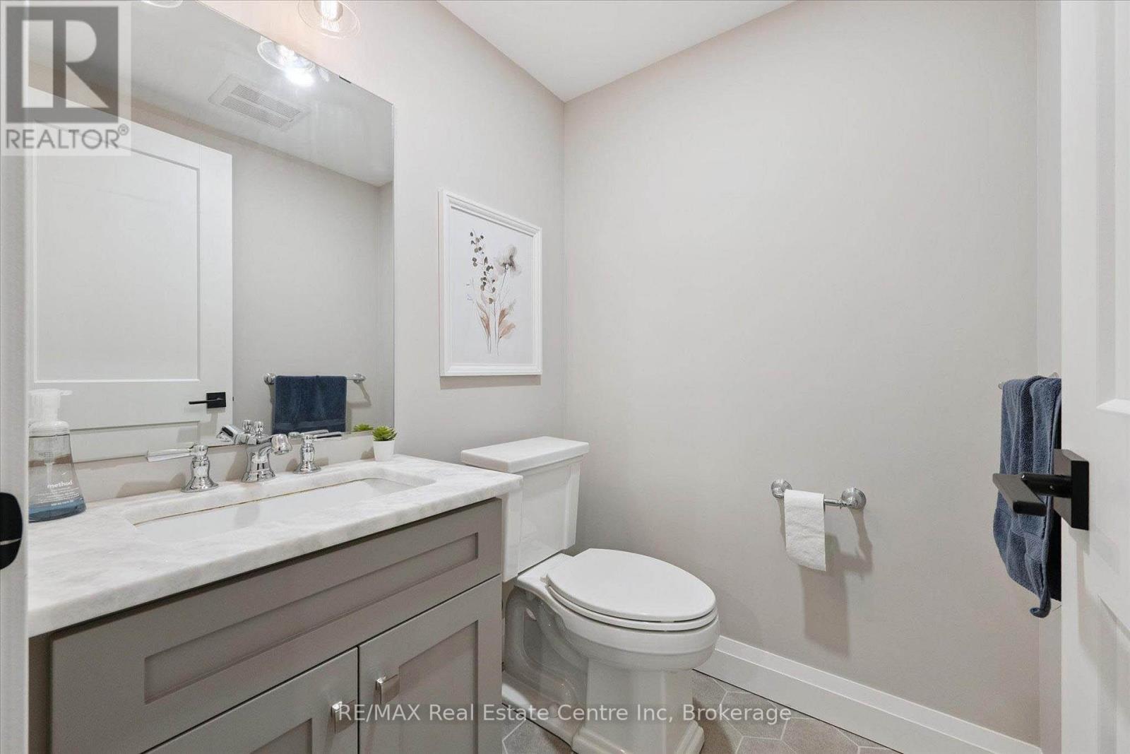 232 Farley Drive, Guelph, Ontario  N1L 1N2 - Photo 25 - X12236737