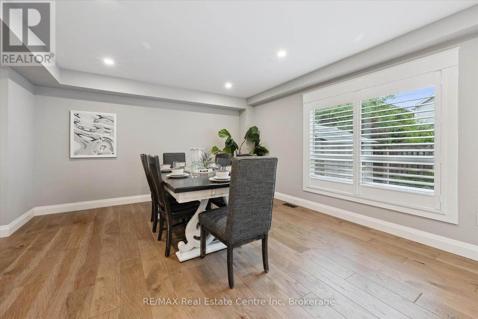 232 Farley Drive, Guelph, Ontario  N1L 1N2 - Photo 9 - X12236737