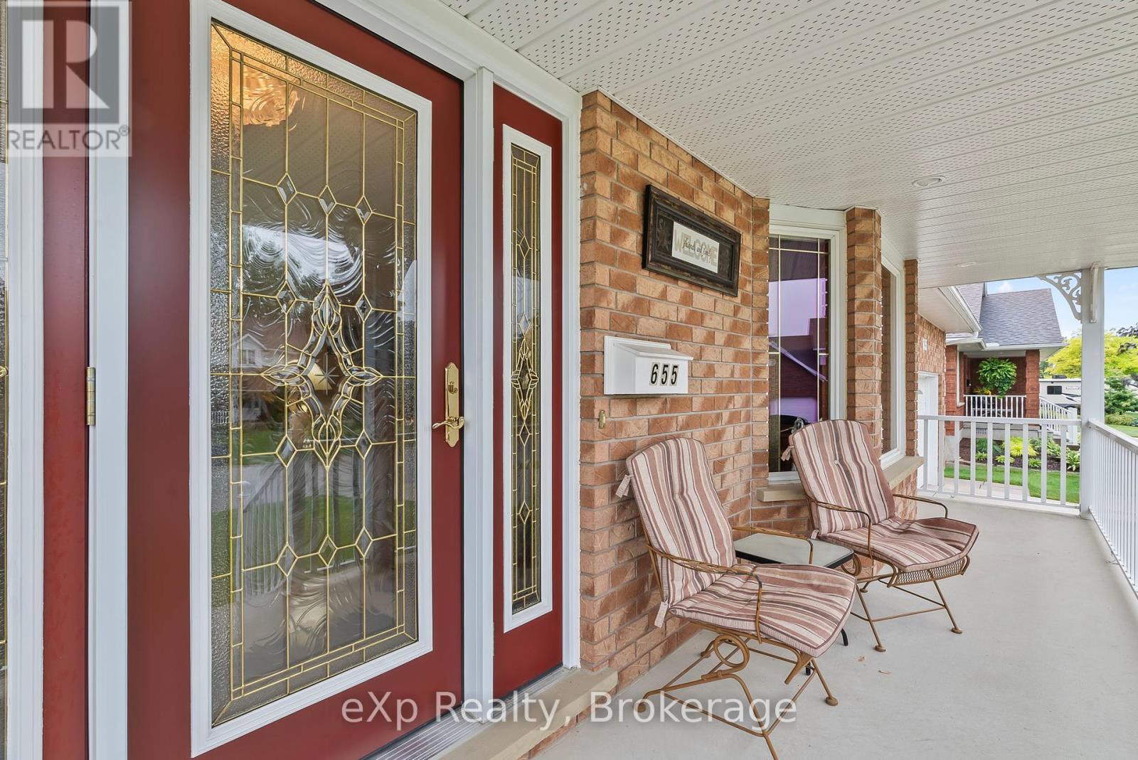 655 17th Street Crescent, Hanover, Ontario  N4N 3S7 - Photo 7 - X12236739