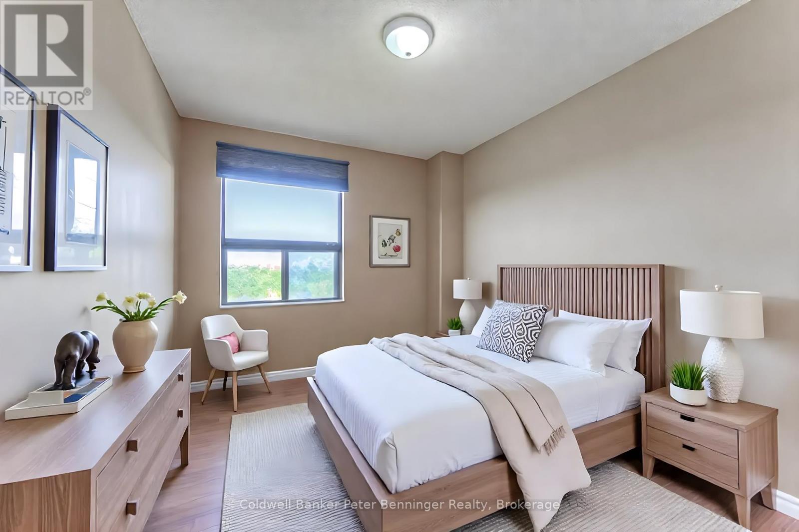 714 - 1100 Courtland Avenue E, Kitchener, Ontario  N2C 2H9 - Photo 4 - X12236758
