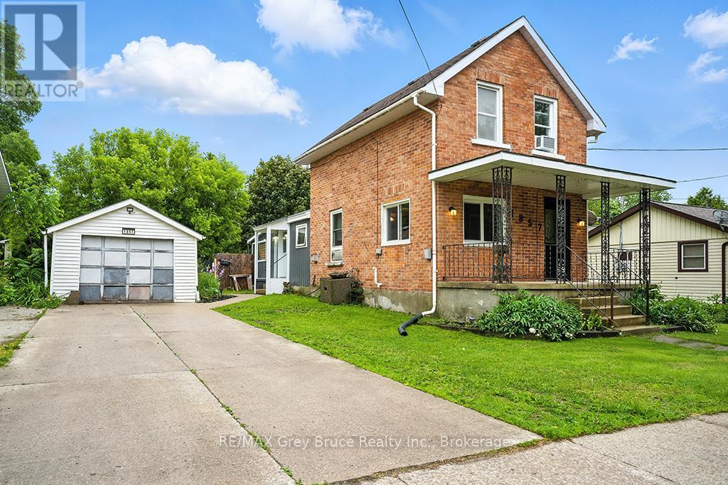 1857 6TH AVENUE E, Owen Sound, Ontario