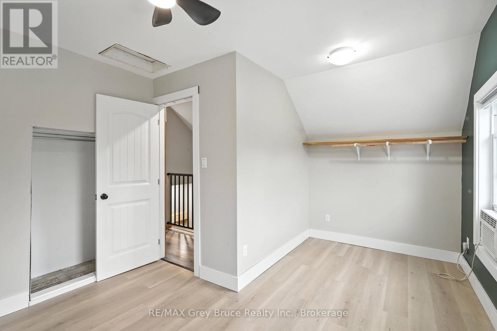 1857 6th Avenue E, Owen Sound, Ontario  N4K 2W1 - Photo 20 - X12236767